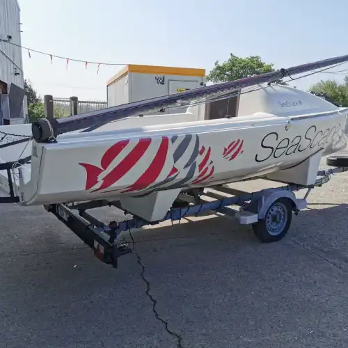 Divers Dayboats / Sportboats for sale  Pays de la Loire / Saint-Nazaire