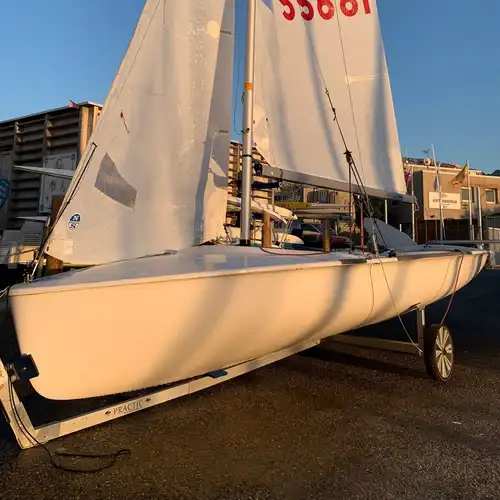 420 Nautivela for sale in Marseille